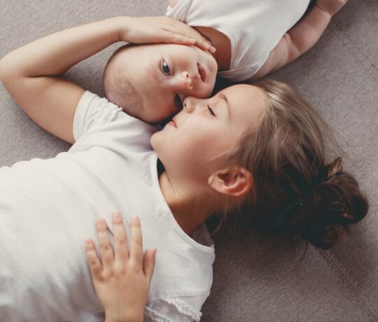 Πως να προετοιμάσω το παιδί μου για το αδερφάκι του;