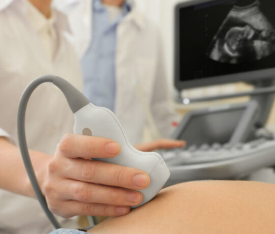 ultrasound on pregnant woman
