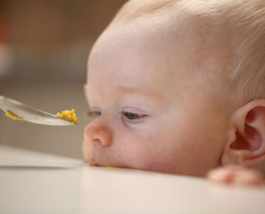 baby eats