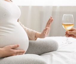 pregnant woman refuses wine