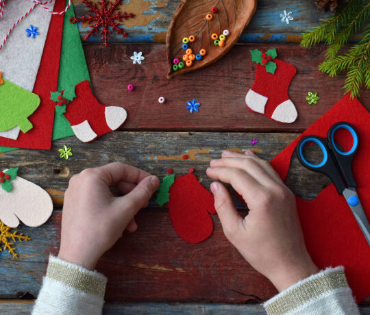 hand making xmas stuff