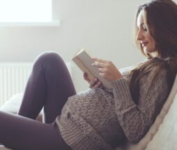 pregnant woman reading books