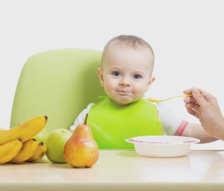 baby eating fruits