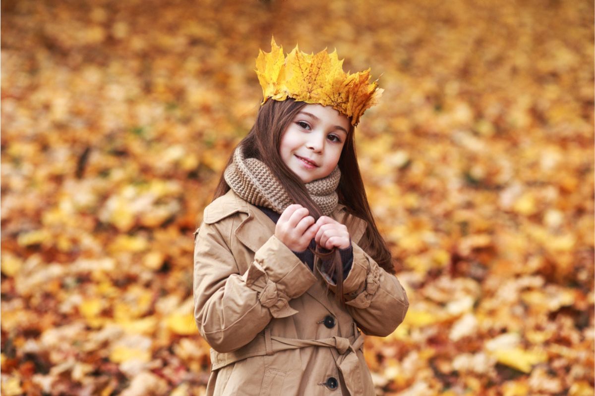queen with leafs