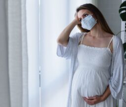 pregnant woman wearing face mask