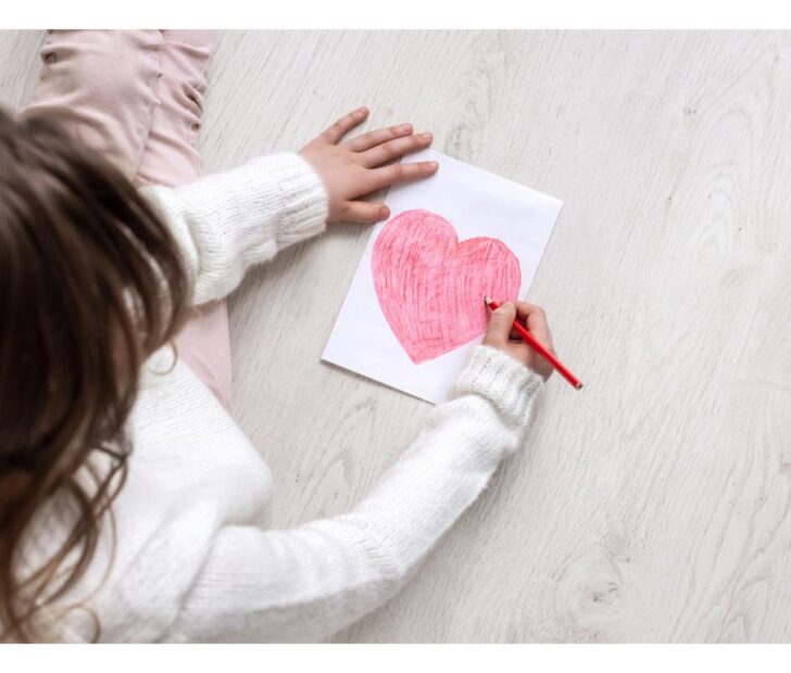 girl drawing